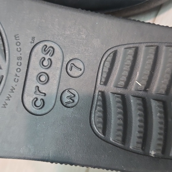 Crocs Women Iconic Comfort Classic Platform Sandals shoes sz 7 - Picture 11 of 11